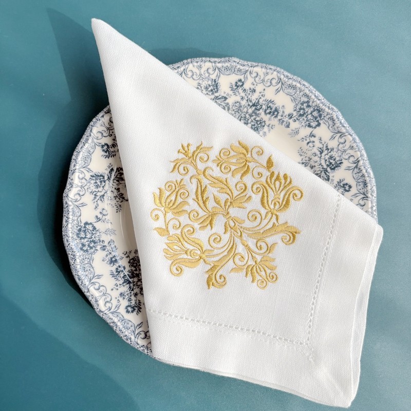 Handmade Embroidered Floral Na - Monogrammed Handkerchief ulasan dan harga